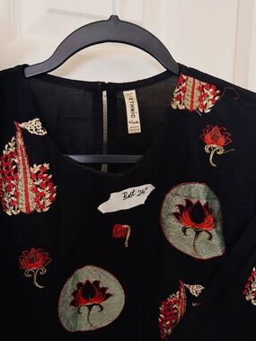 Ethnic Black Embroidered Floral Tunic pant set